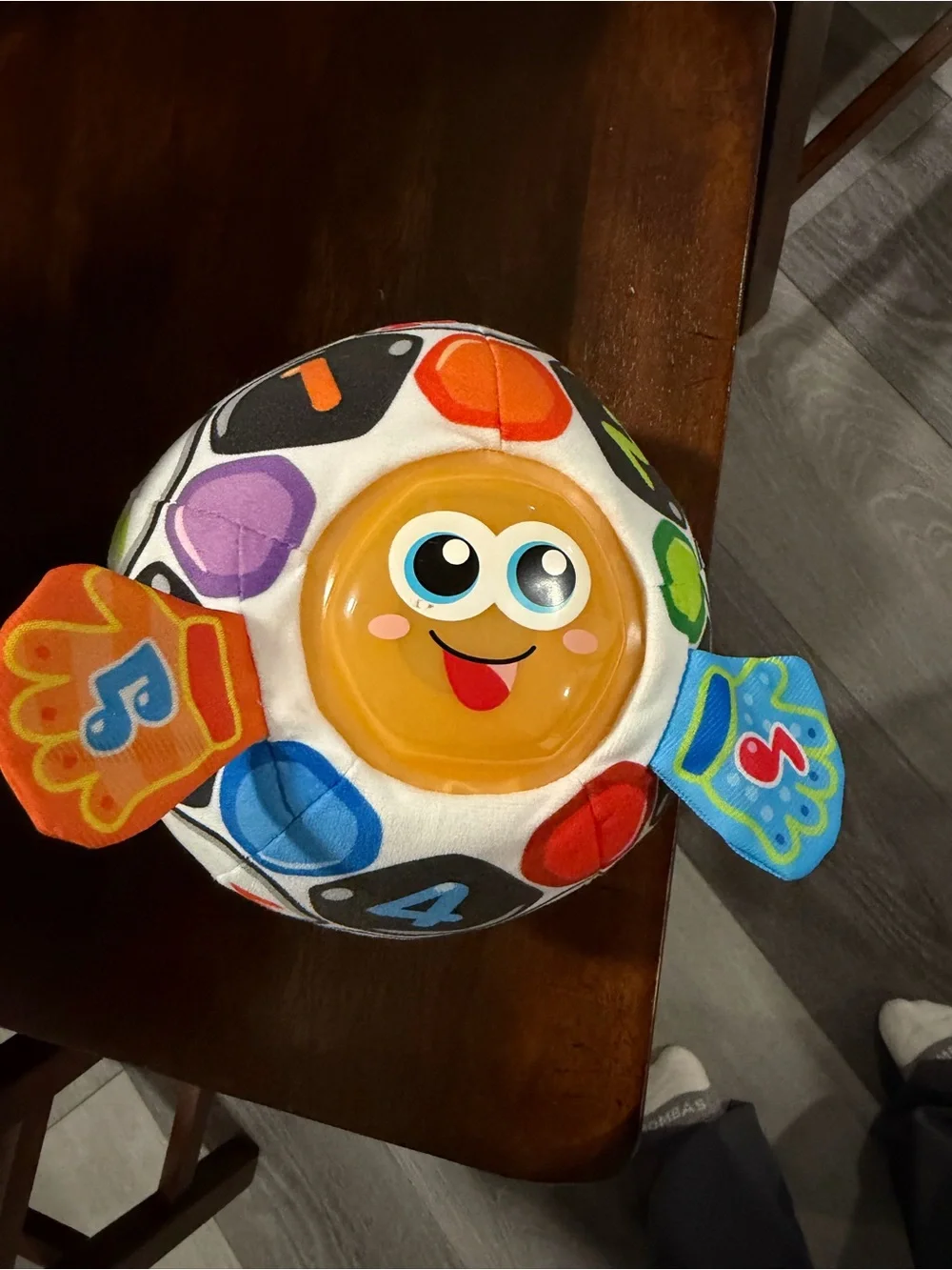 Vtech Bright Lights Soccer Ball sports Educational Learning Toy